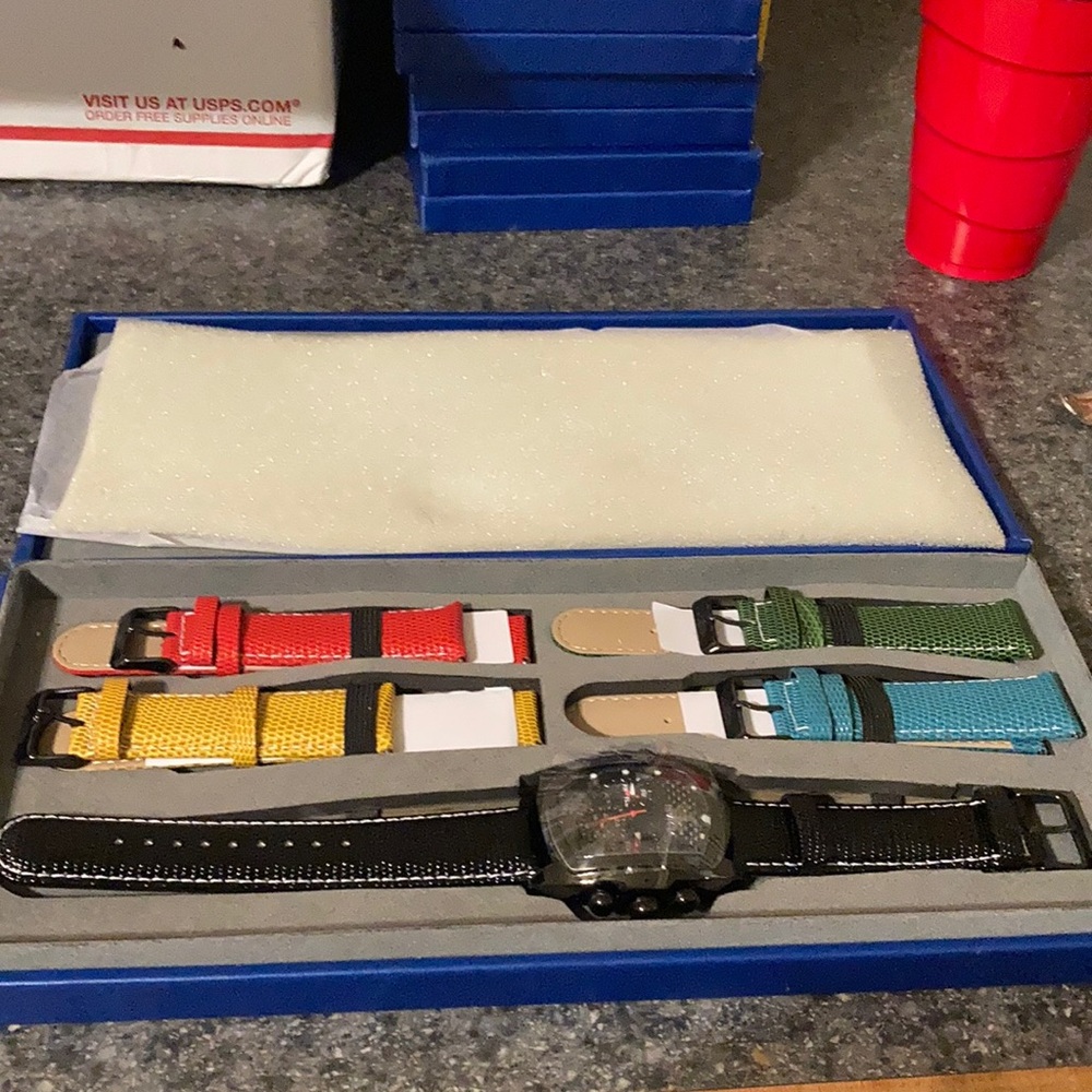 NWOT Mens Invicta Watch